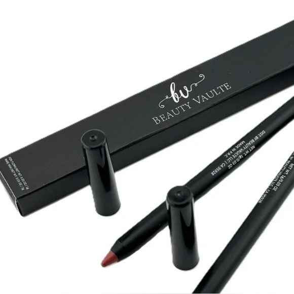 Beaming| Lip Liner in shade Rear Mia - Picture 3 of 4